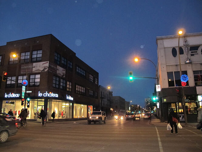 19_commercial-street-at-dusk