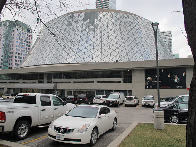 23_roy-thomson-hall