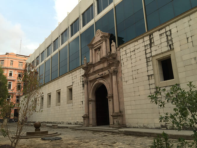 10_glass-block-over-old-portal