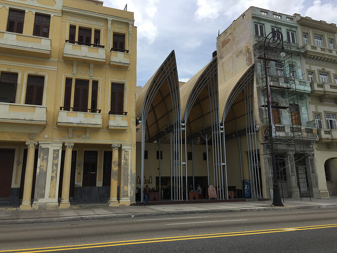 05_malecon-concrete-canopies