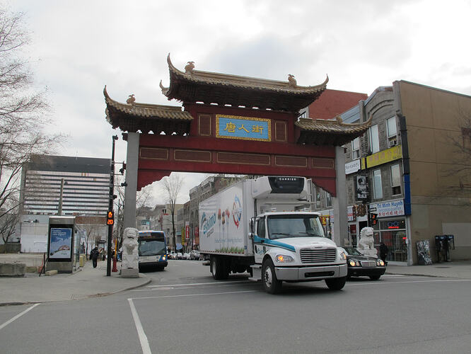 16_chinatown-gate