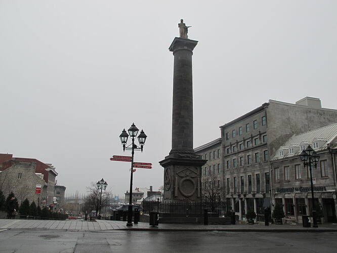 13_nelson-column