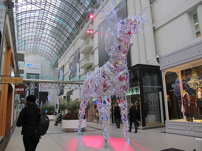 04_eaton-centre
