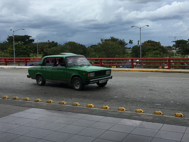 19_lada-on-the-malecon
