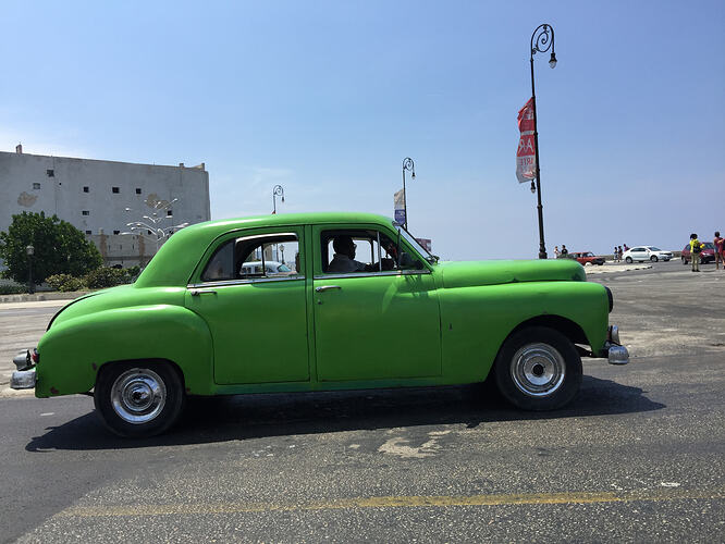 21_green-american-car