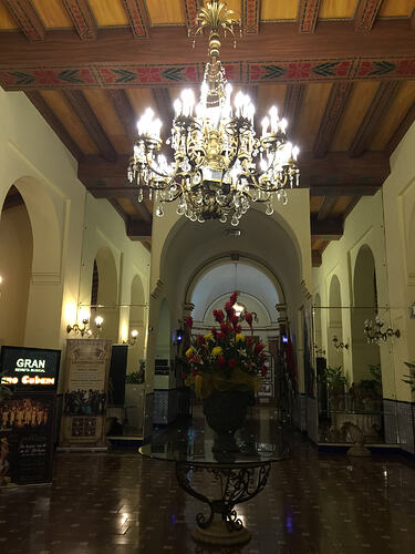24_hotel-nacional-lobby